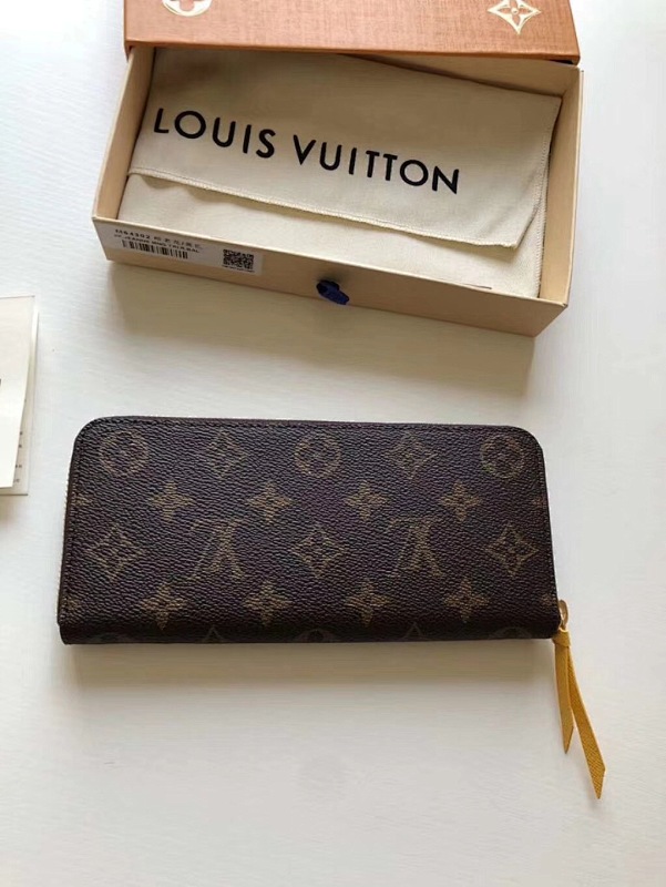 Louis Vuitton Louis Vuitton