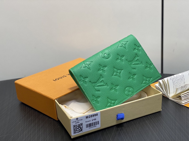 Louis Vuitton Louis Vuitton