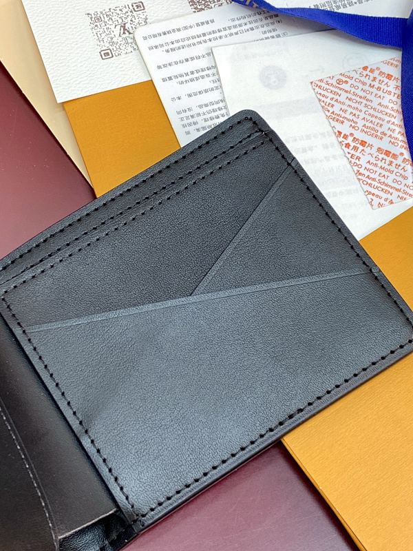 Louis Vuitton N88115