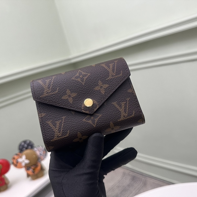 Louis Vuitton M41938