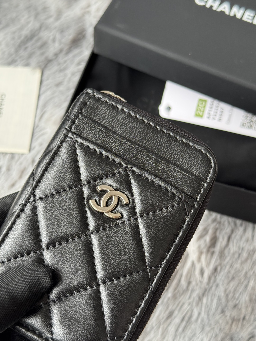 Chanel AP1670