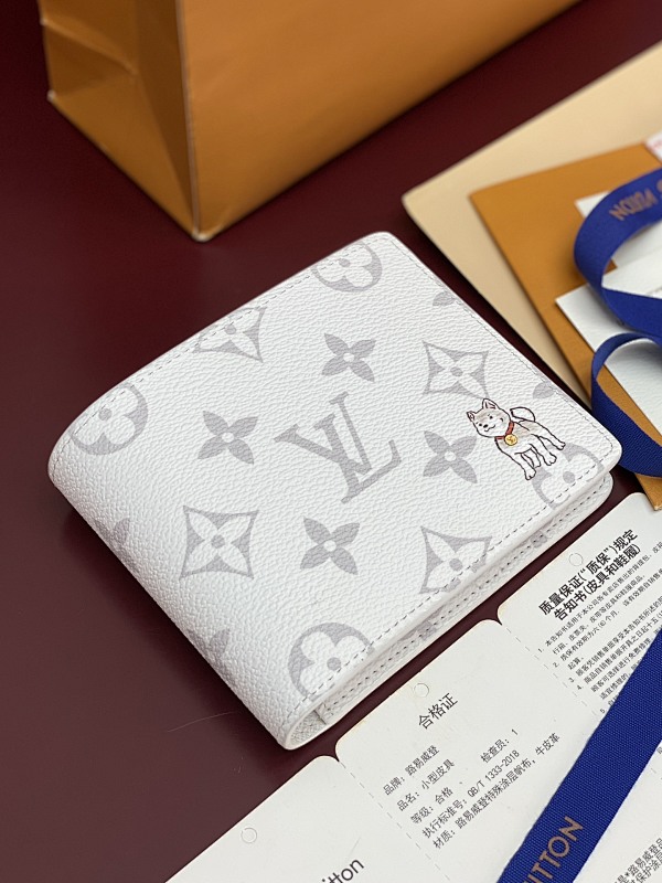 Louis Vuitton M27082