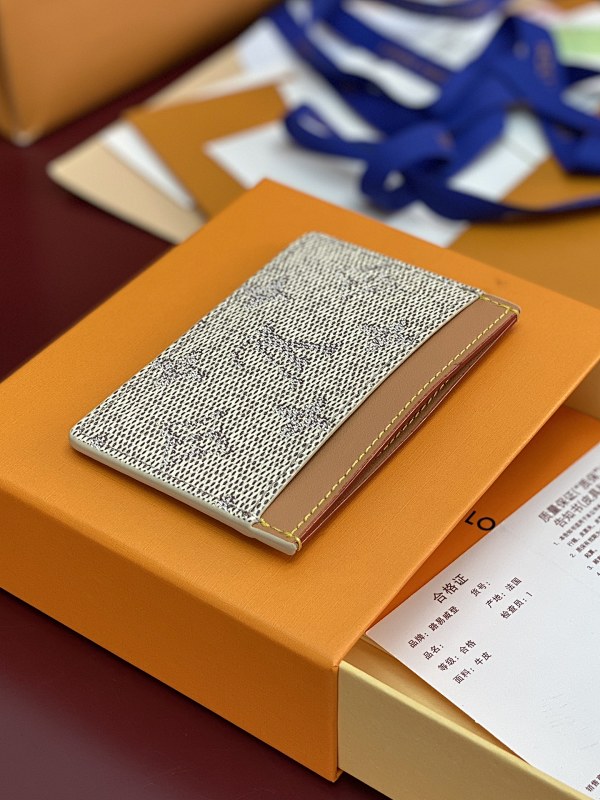 Louis Vuitton Louis Vuitton