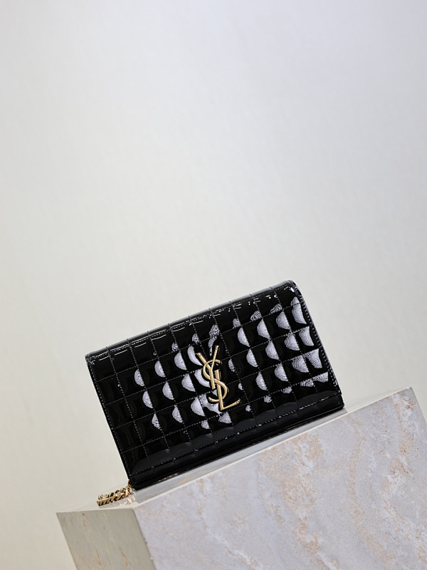 Saint Laurent Saint Laurent