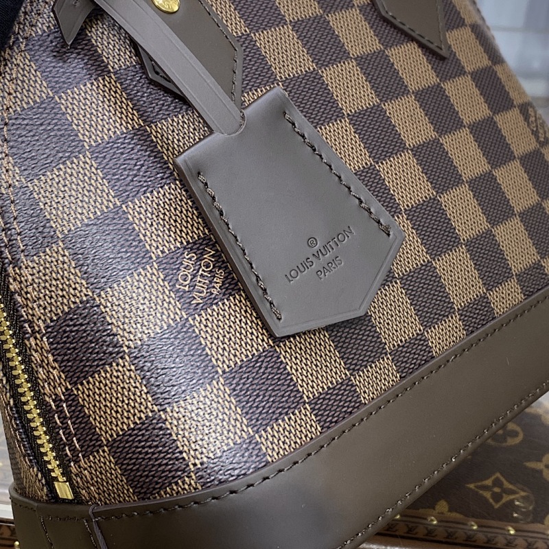 Louis Vuitton N41221