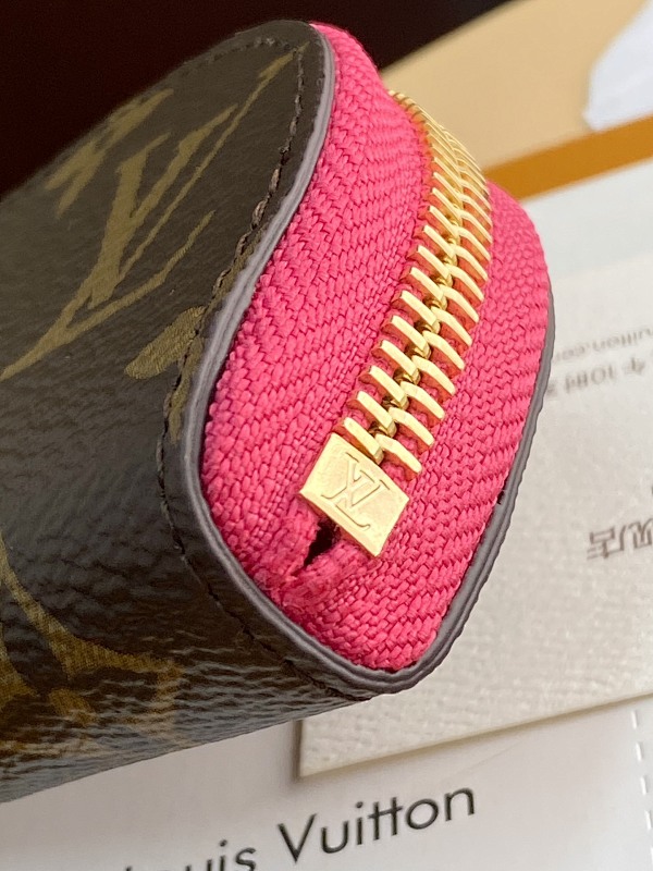 Louis Vuitton GI1081