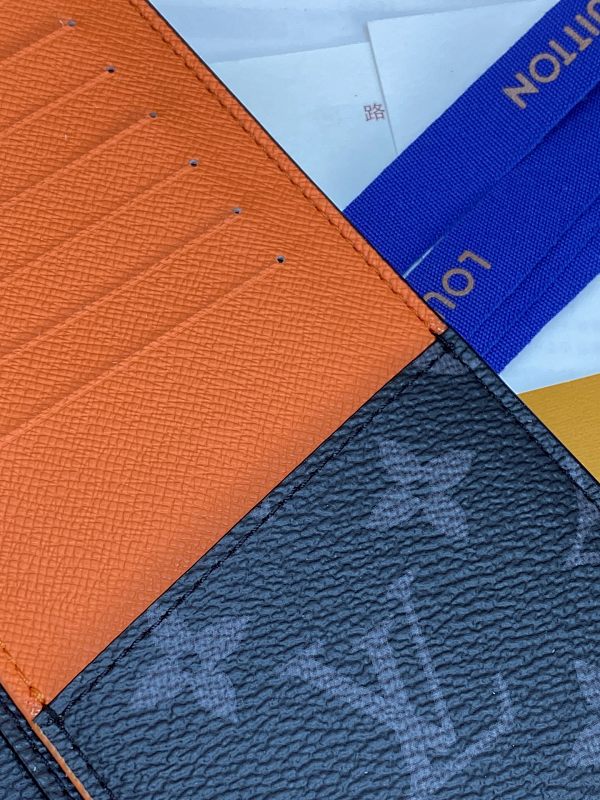 Louis Vuitton M25846