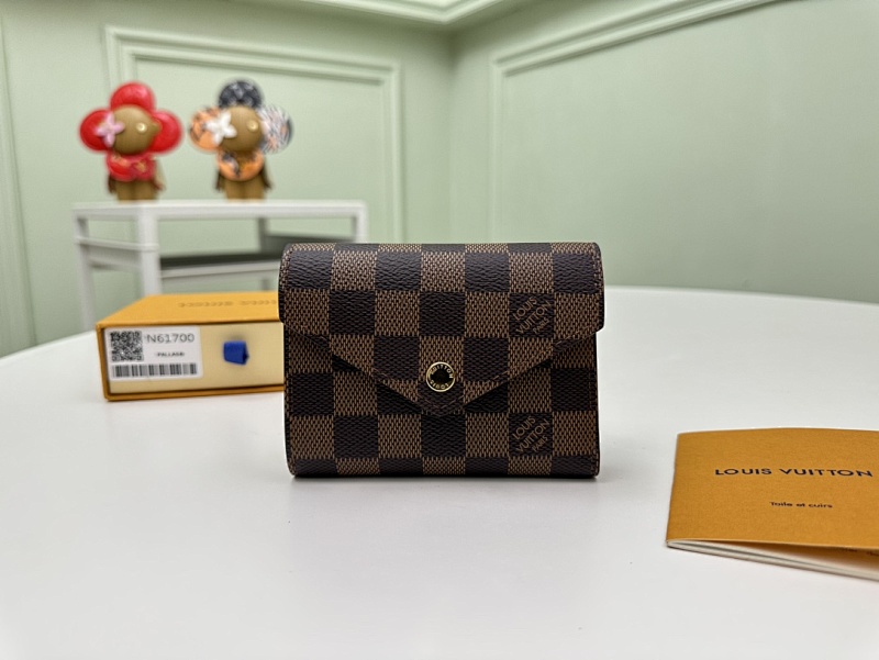 Louis Vuitton N61700