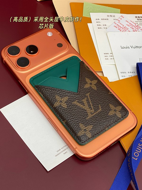 Louis Vuitton M12855