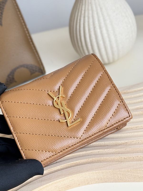 Saint Laurent Saint Laurent