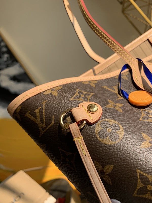 Louis Vuitton Louis Vuitton