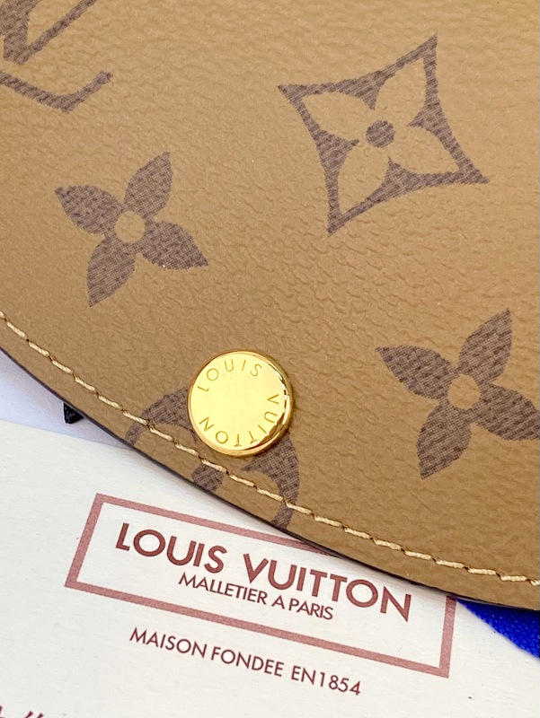 Louis Vuitton Louis Vuitton