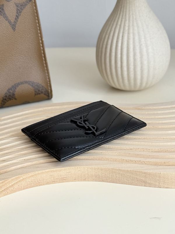 Saint Laurent Saint Laurent