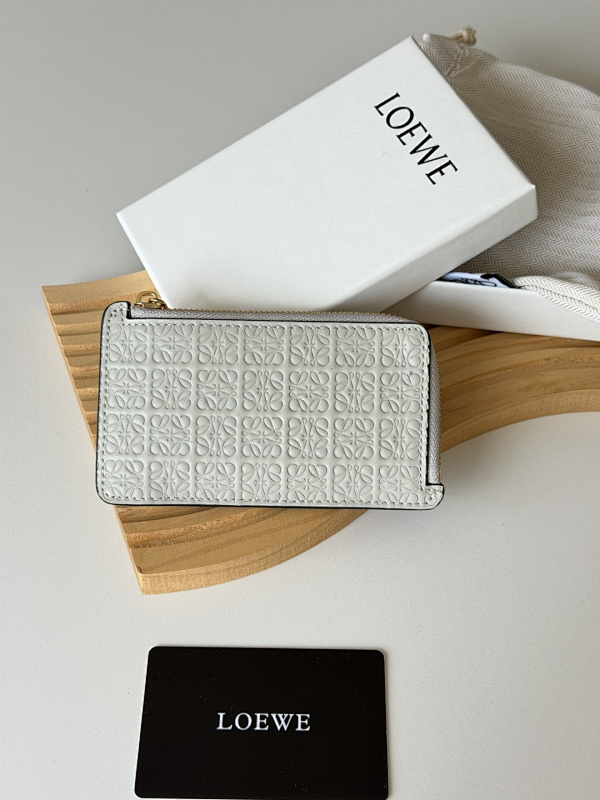 Loewe L11383