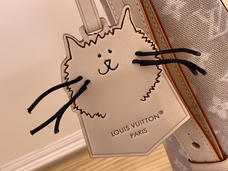 Louis Vuitton Louis Vuitton