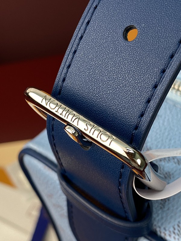 Louis Vuitton M14839