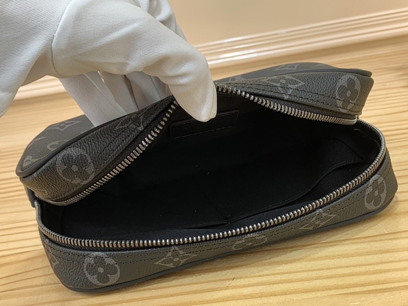 Louis Vuitton M43384