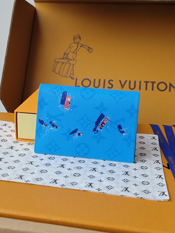 Louis Vuitton M14876