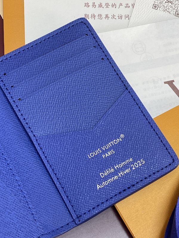 Louis Vuitton M25971