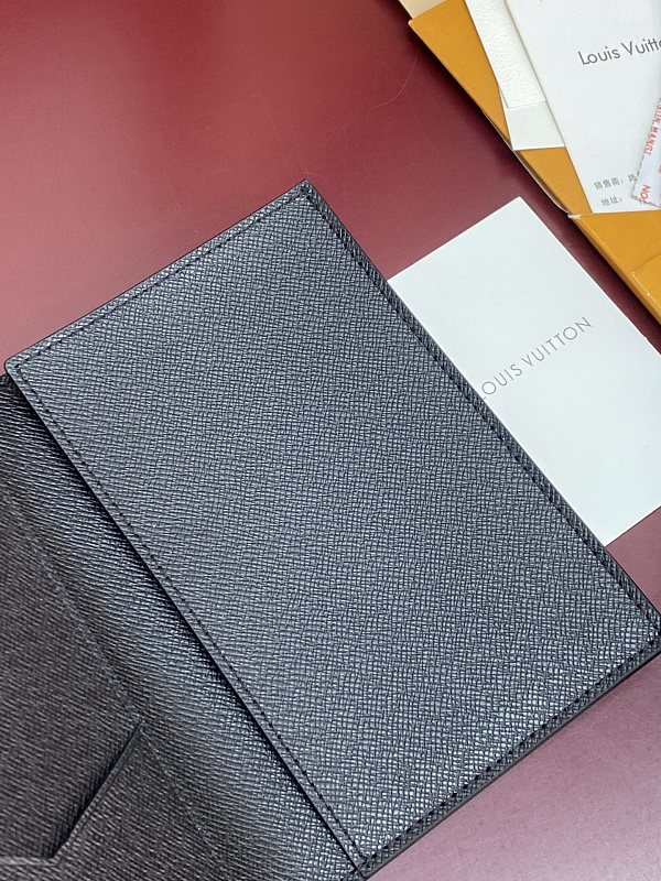 Louis Vuitton M29397