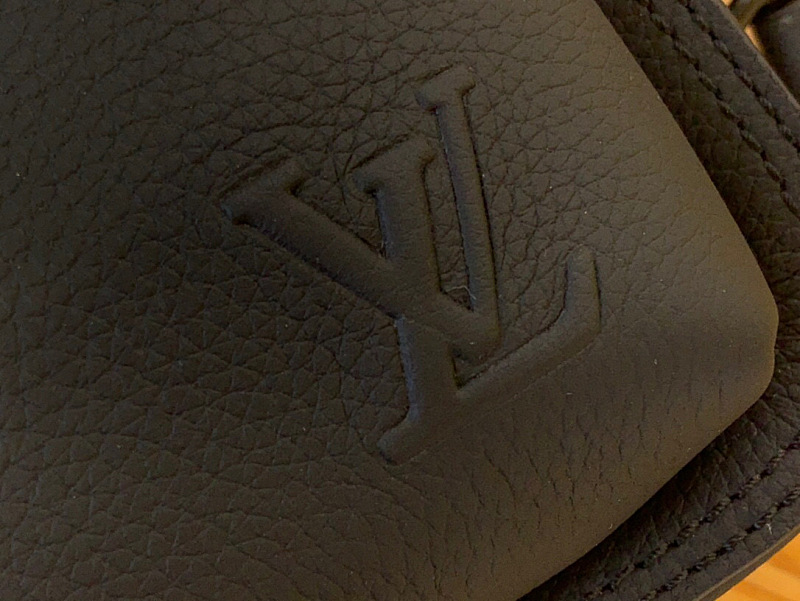 Louis Vuitton Louis Vuitton