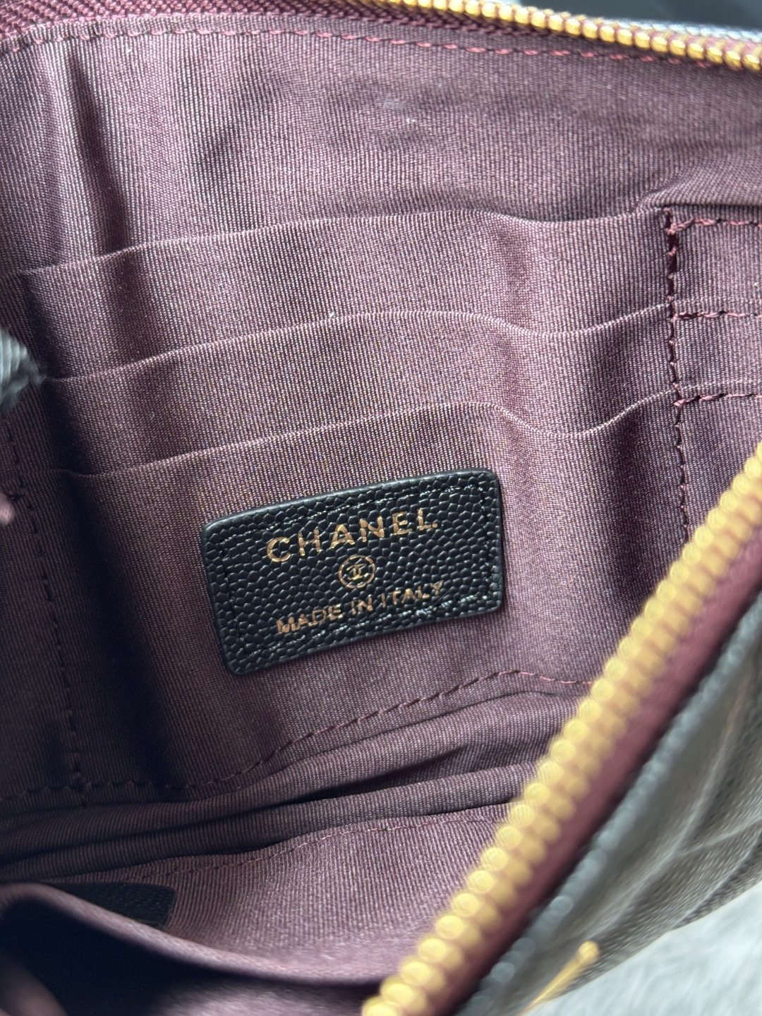 Chanel AP1081