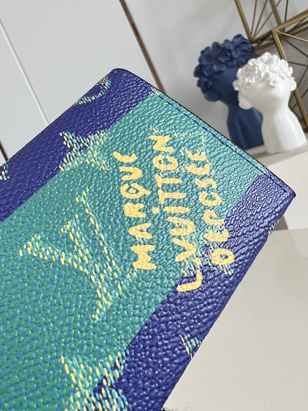 Louis Vuitton Louis Vuitton