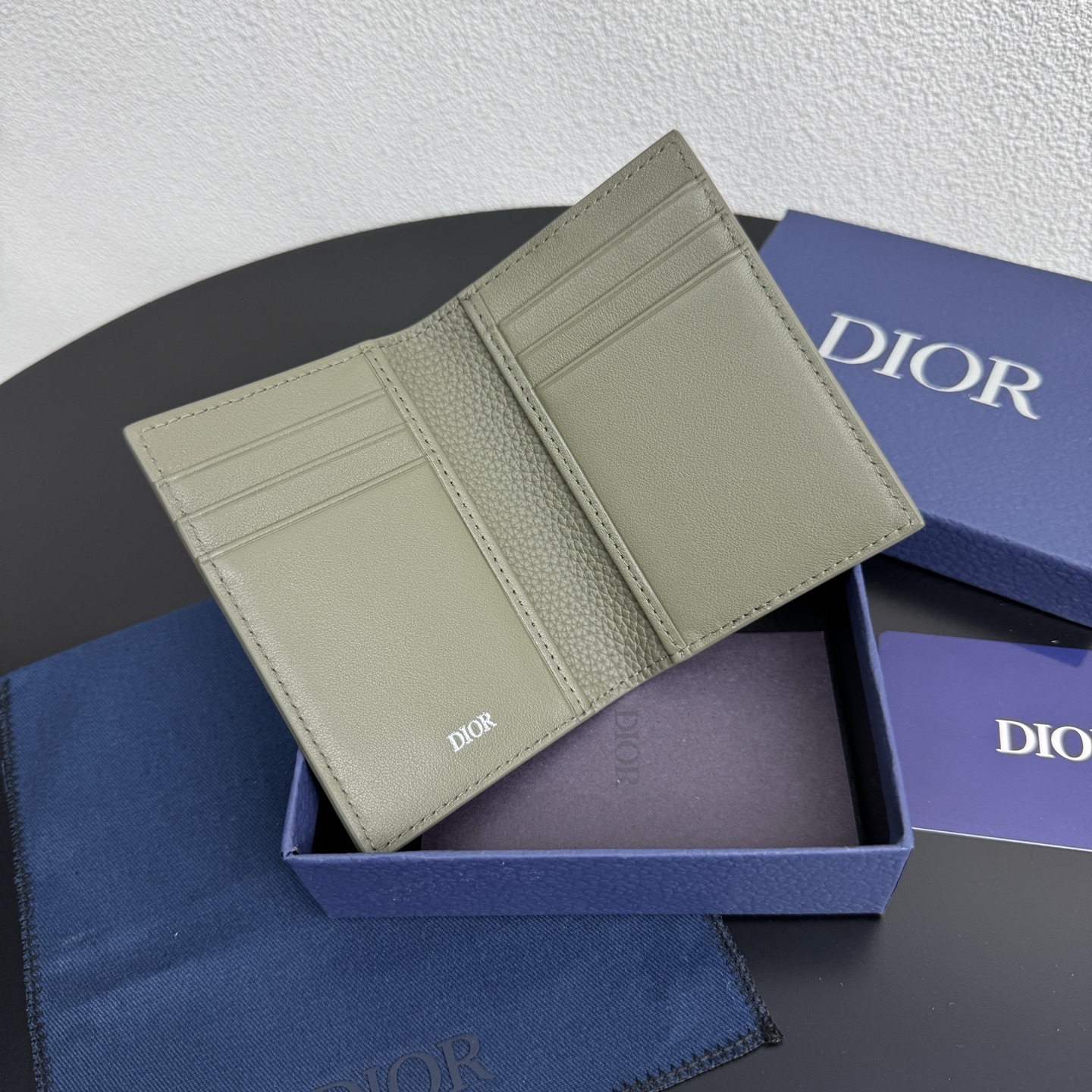 Dior Dior