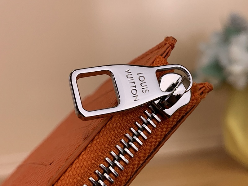 Louis Vuitton Louis Vuitton