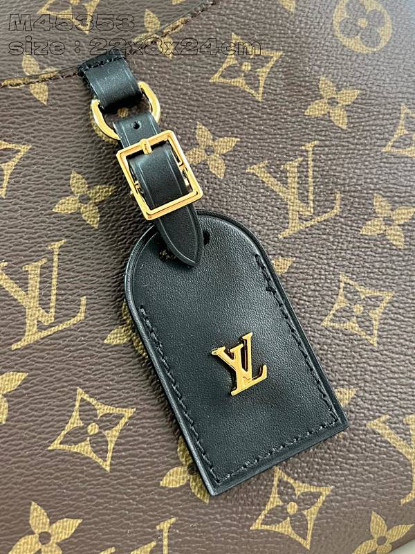Louis Vuitton Louis Vuitton