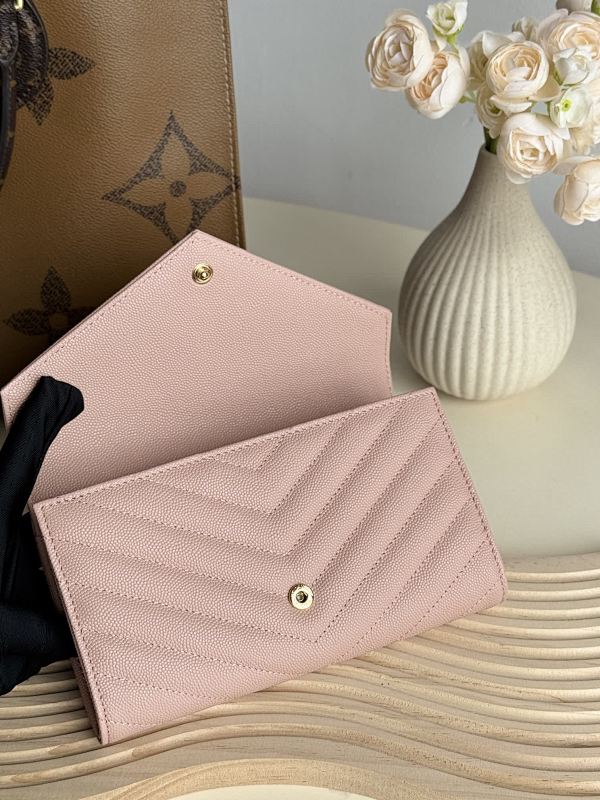 Saint Laurent Saint Laurent