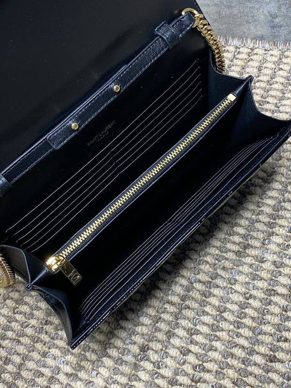 Saint Laurent Saint Laurent