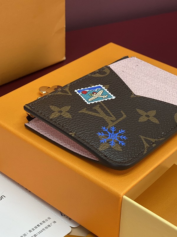 Louis Vuitton M15333