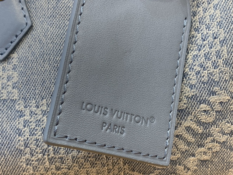 Louis Vuitton N00208