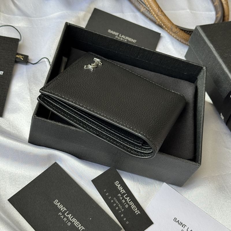 Saint Laurent Saint Laurent