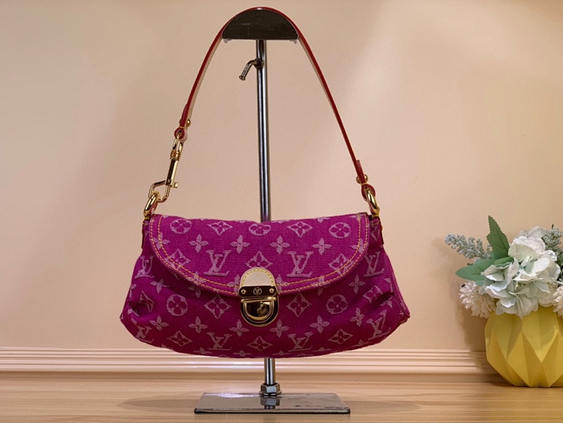 Louis Vuitton M95050