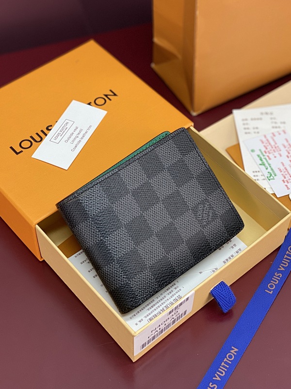 Louis Vuitton N40839