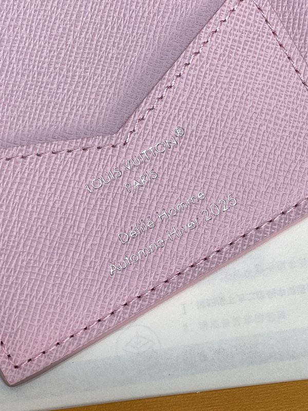 Louis Vuitton M25967