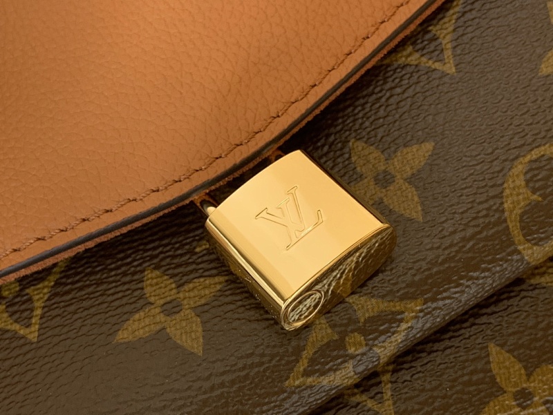 Louis Vuitton Louis Vuitton