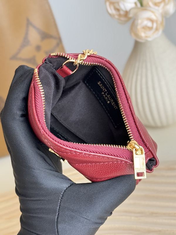 Saint Laurent Saint Laurent