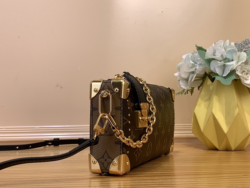 Louis Vuitton M25445