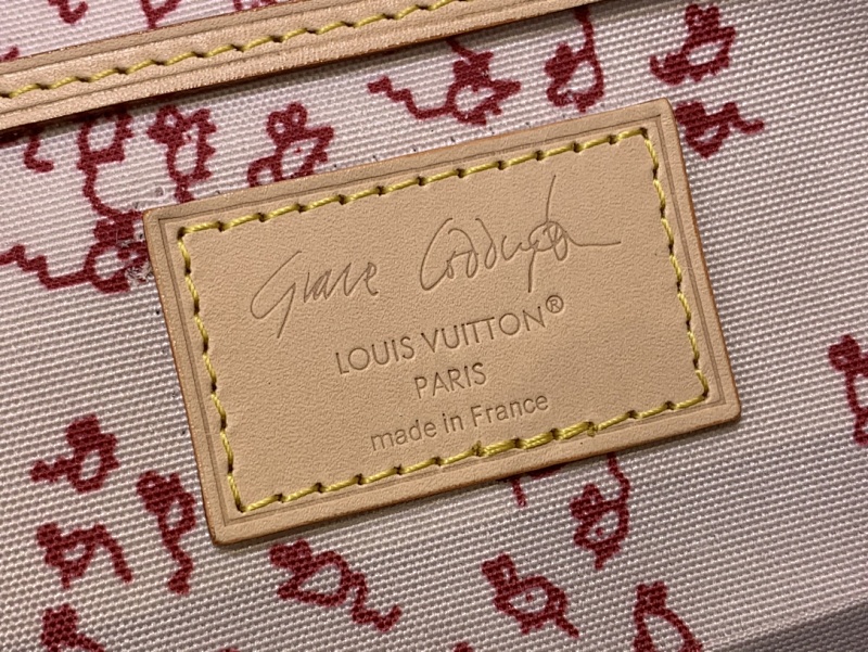 Louis Vuitton Louis Vuitton