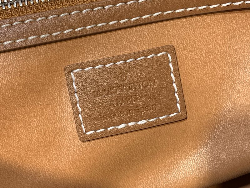 Louis Vuitton M89119