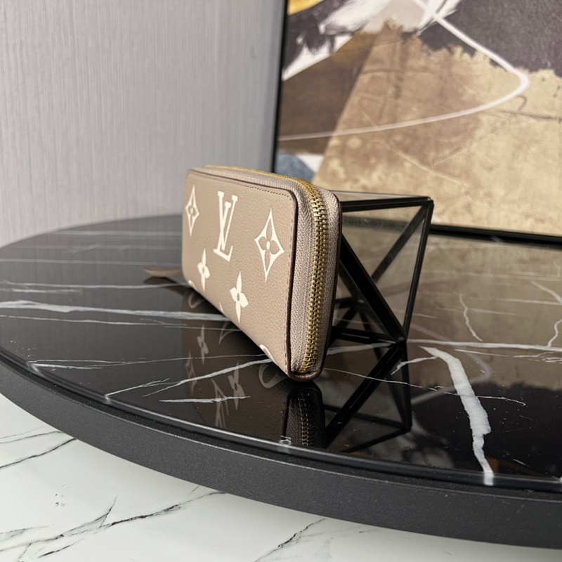 Louis Vuitton Louis Vuitton