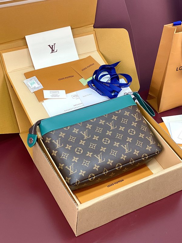 Louis Vuitton M13199