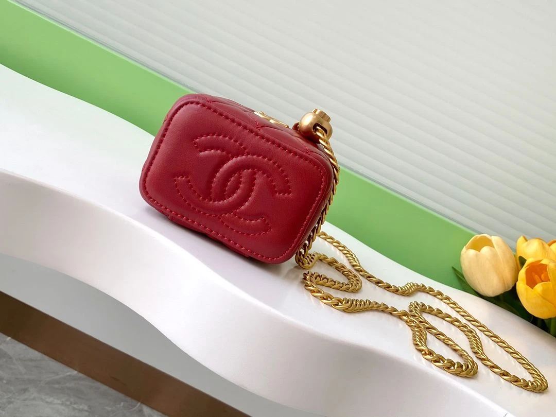 Chanel Mini Quilted Crossbody (Red)