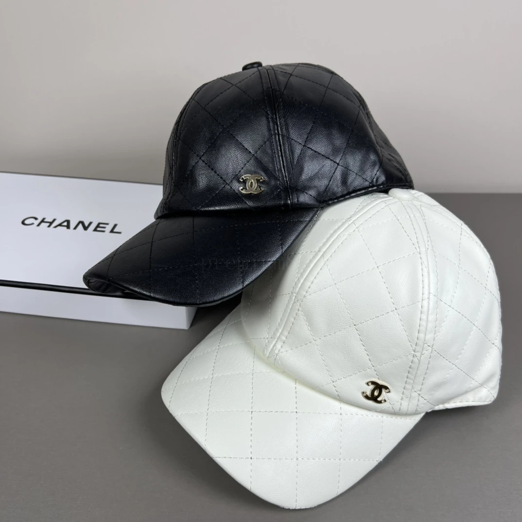 CHANEL TM0070
