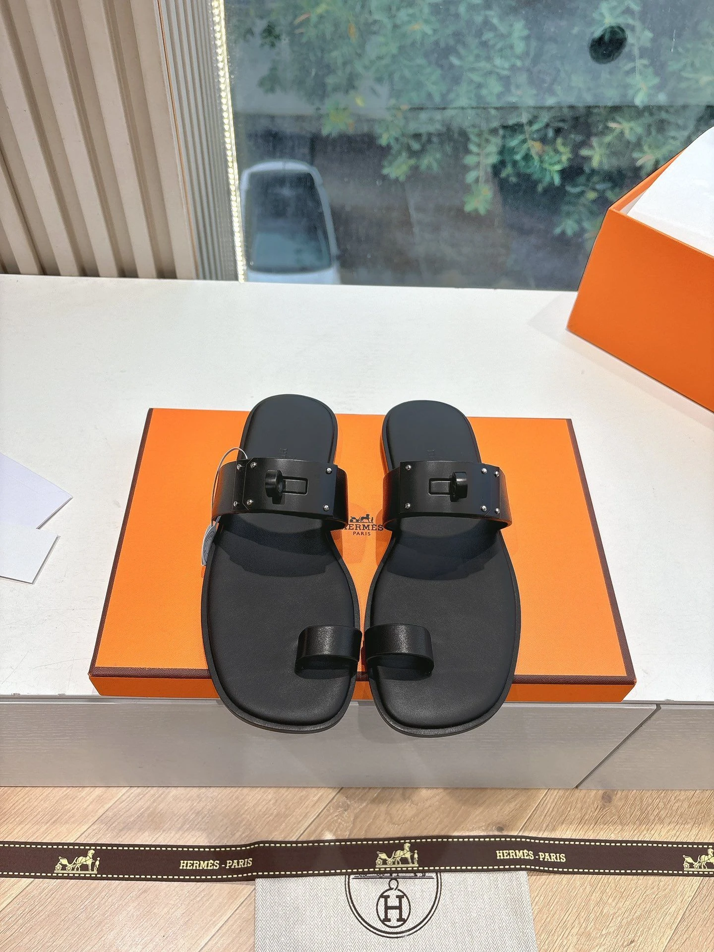 Hermes Hermès Paris Sandals (Black)