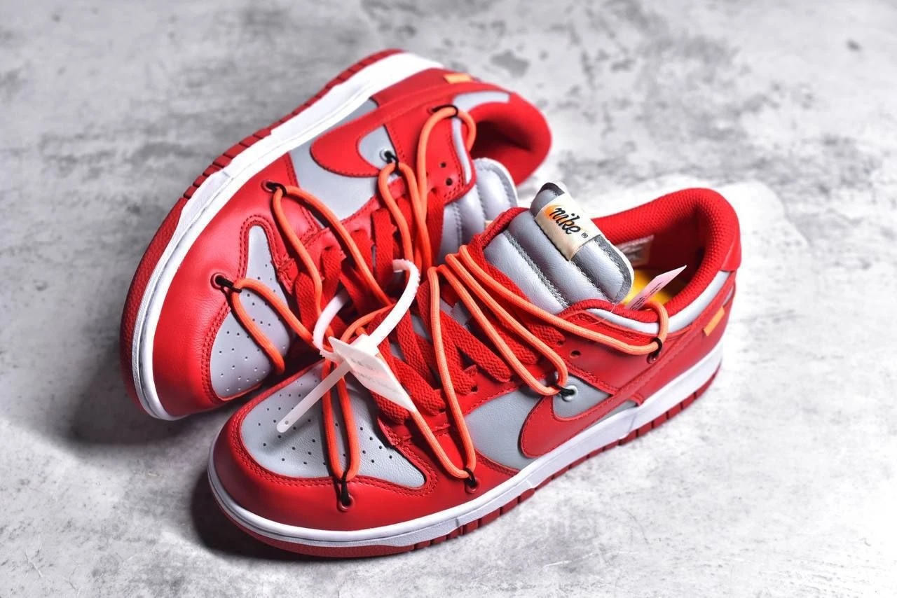 Off-White x Nike Dunk Low