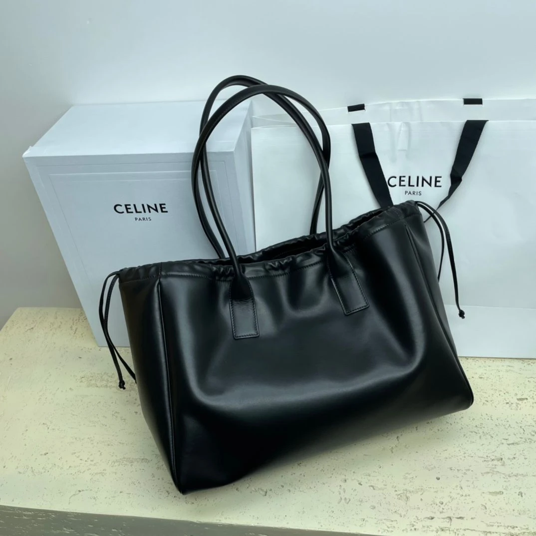 Celine Cabas Drawstring Cuir Triomphe (Black)